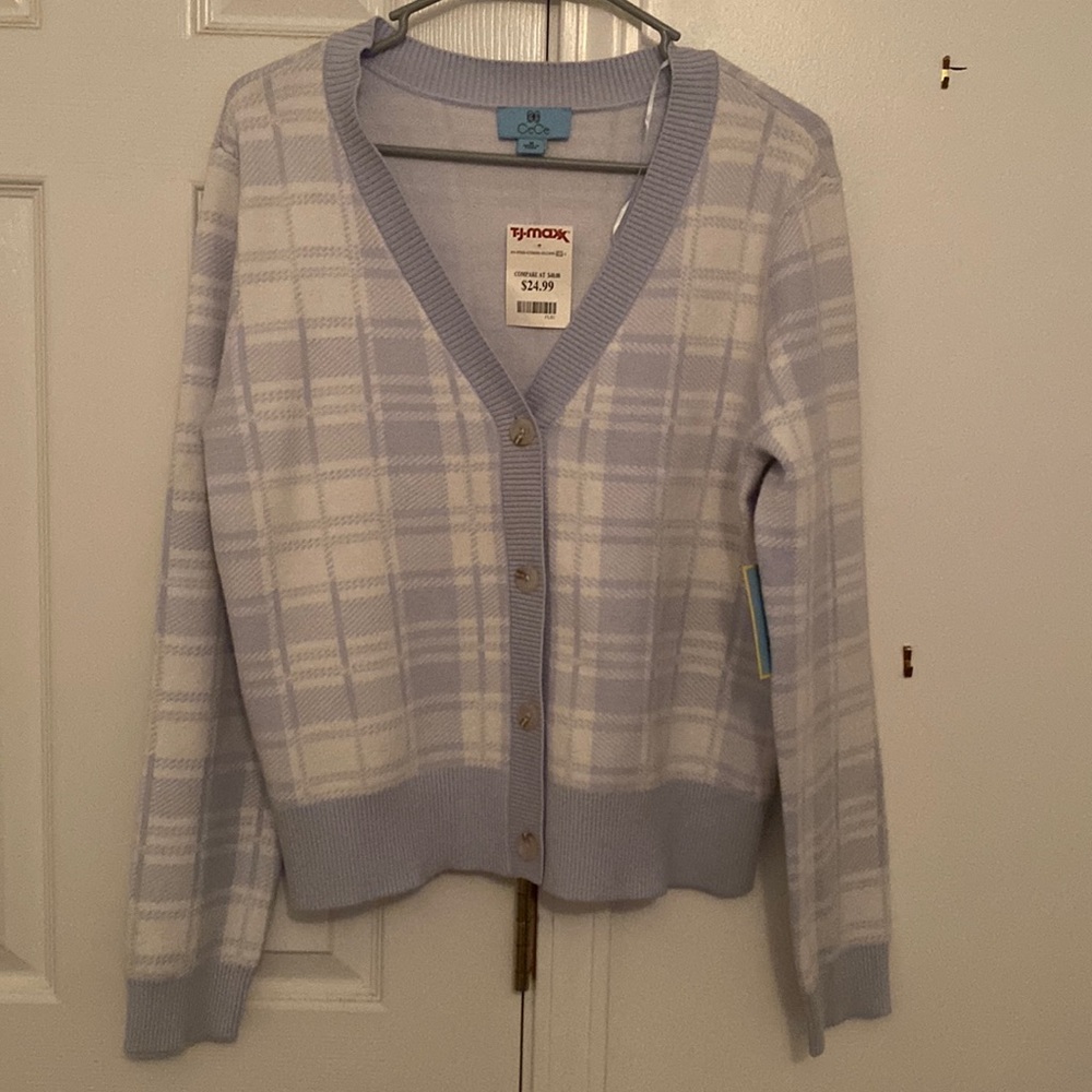 New Women’s Medium Pastel Blue Plaid Cardigan